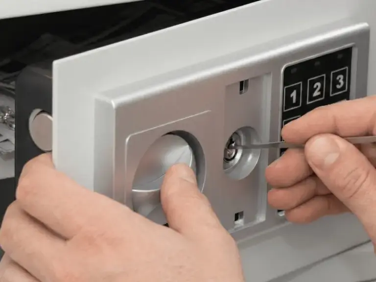 Abertura de cofre em Ribeirão das Neves – sem danos